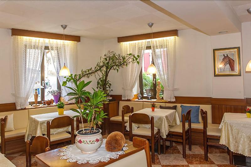 Albergo Antica Rosa เลวิโกแตร์เม ภายนอก รูปภาพ
