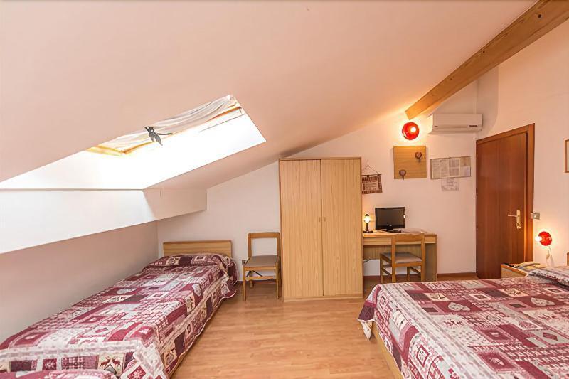 Albergo Antica Rosa เลวิโกแตร์เม ภายนอก รูปภาพ